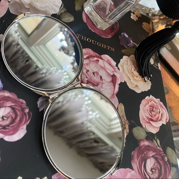 Compact purse mirror - Picture 5 of 6